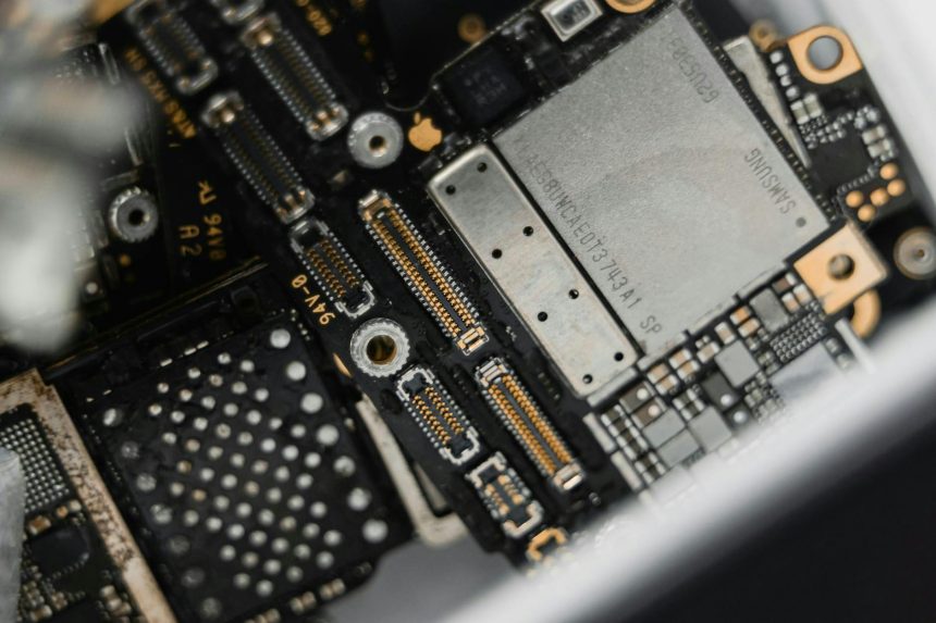 Chip Giant Qualcomm to Buy Arduino in Big Push Beyond Smartphones