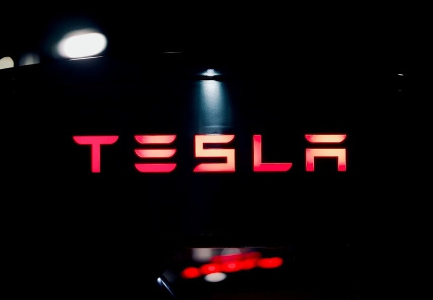 Tesla Rolls Out Cheaper EVs, But Prices Fail to Excite Market